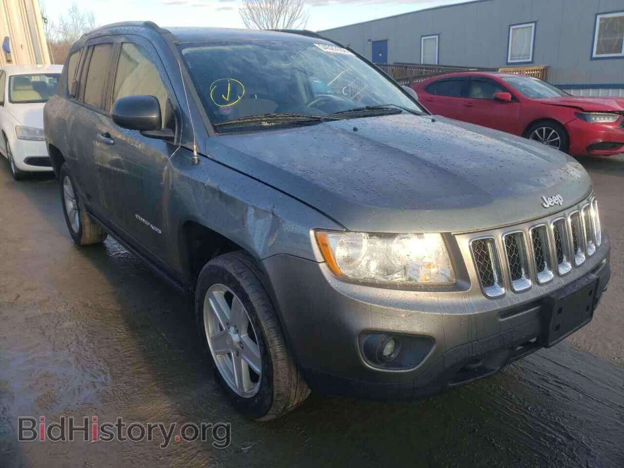 Photo 1J4NF1FB4BD180592 - JEEP COMPASS 2011