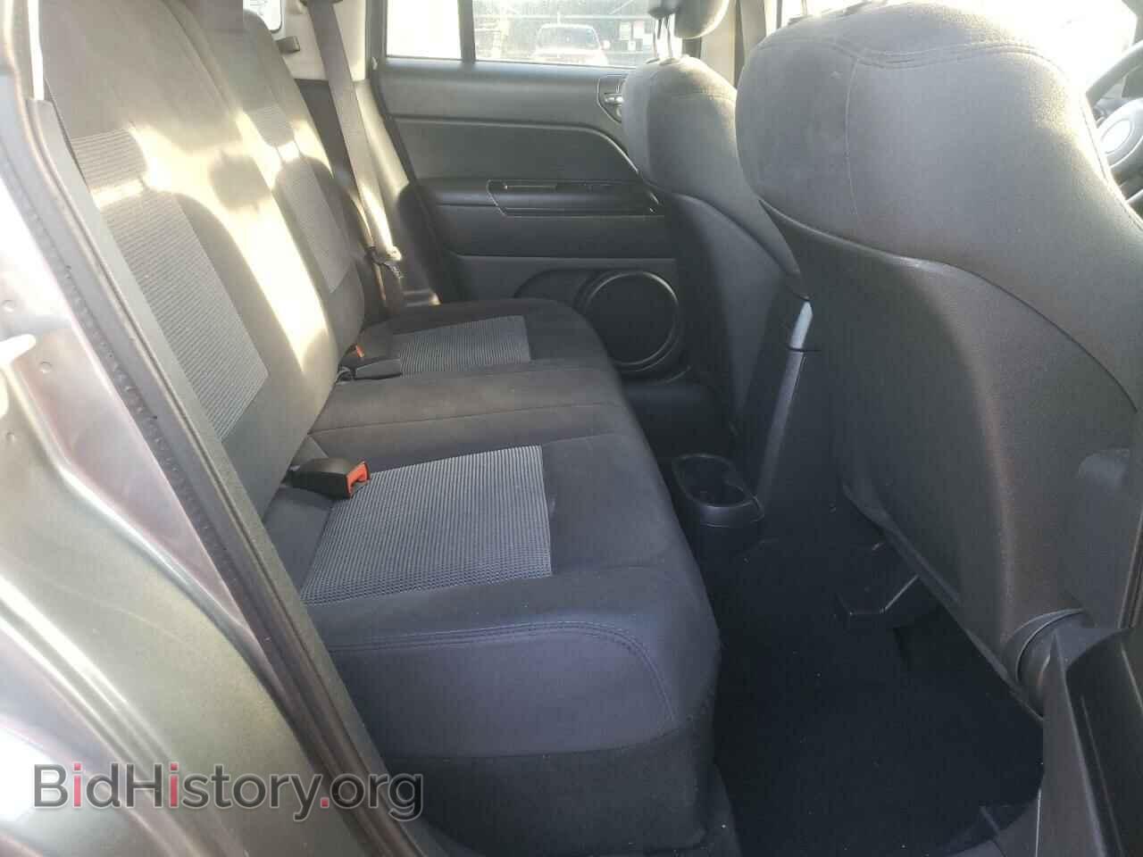 2011 JEEP COMPASS - VIN: 1J4NF1FB4BD180592 - Photo 6