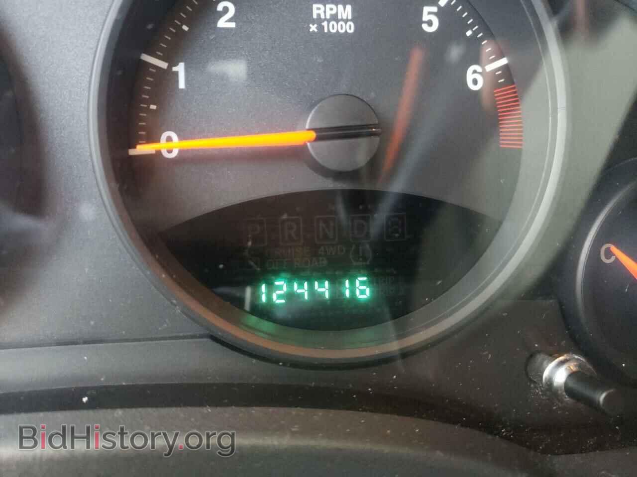 2011 JEEP COMPASS - VIN: 1J4NF1FB4BD180592 - Photo 8
