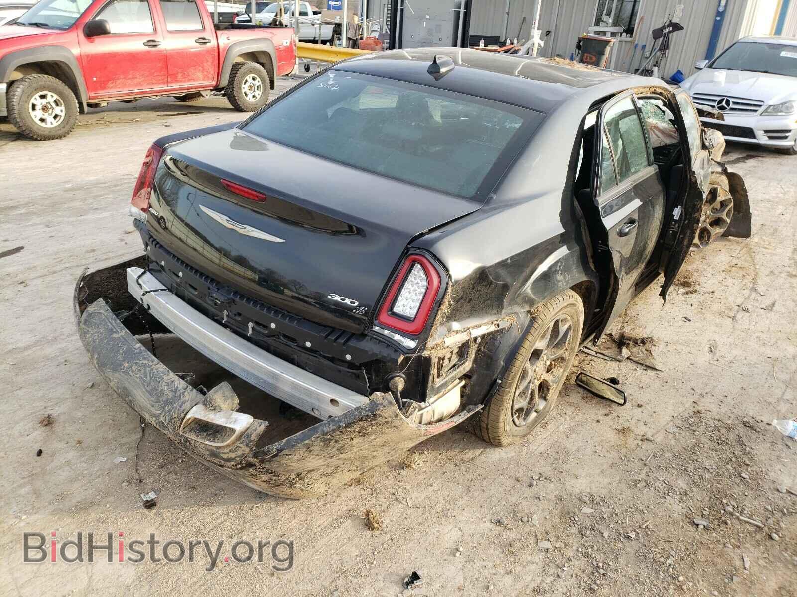 2019 CHRYSLER 300 - VIN: 2C3CCAGG1KH651508 - Фото 4