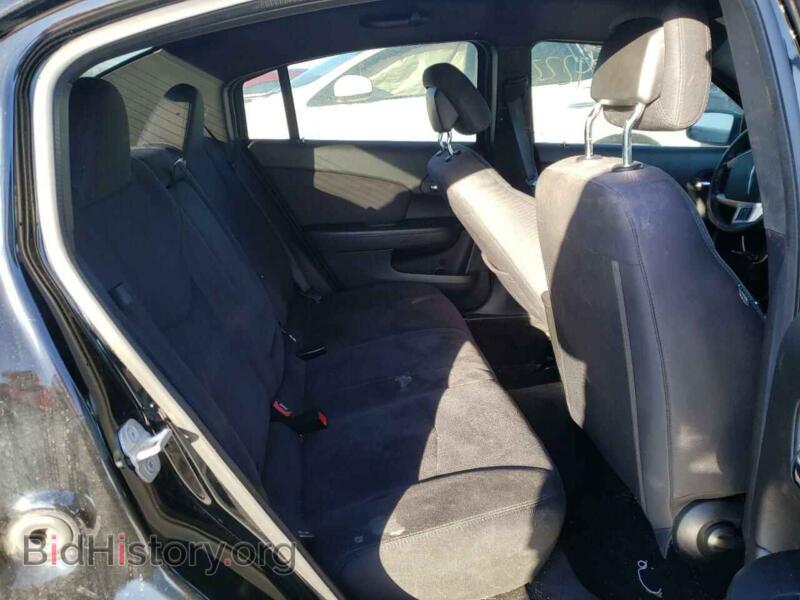 2013 Chrysler 200 (VIN 1C3CCBBB9DN575452) — photo 6 of 10