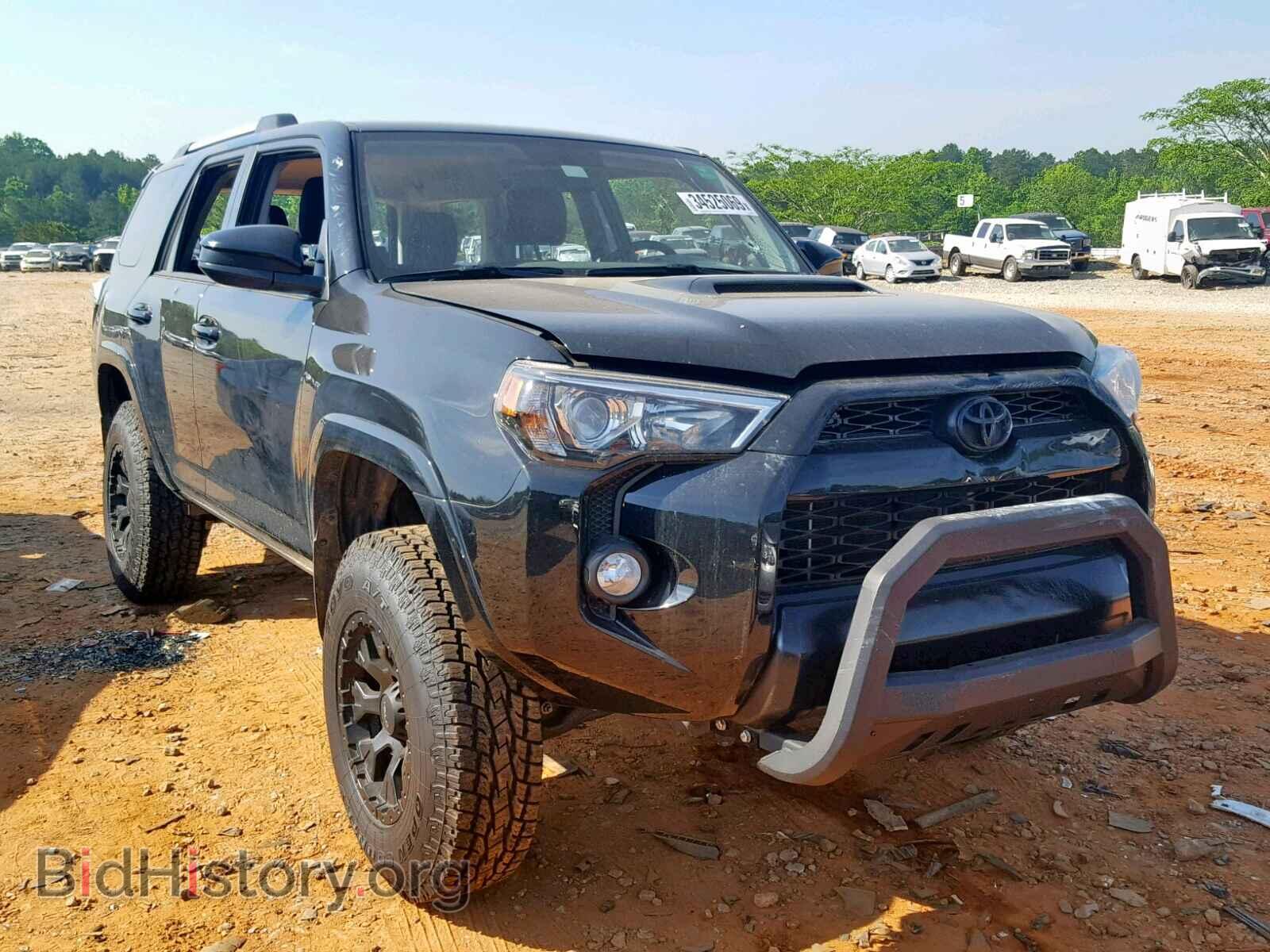 Photo JTEBU5JR0J5563895 - TOYOTA 4RUNNER SR 2018