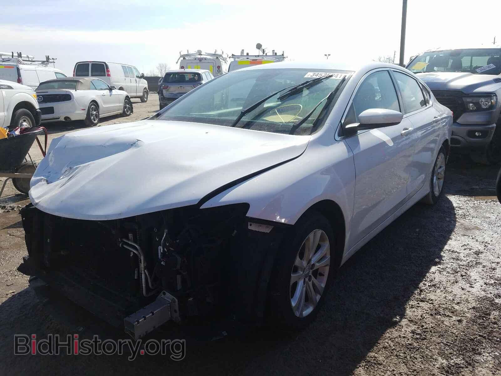 2015 CHRYSLER 200 - VIN: 1C3CCCAB4FN692205 - Photo 2