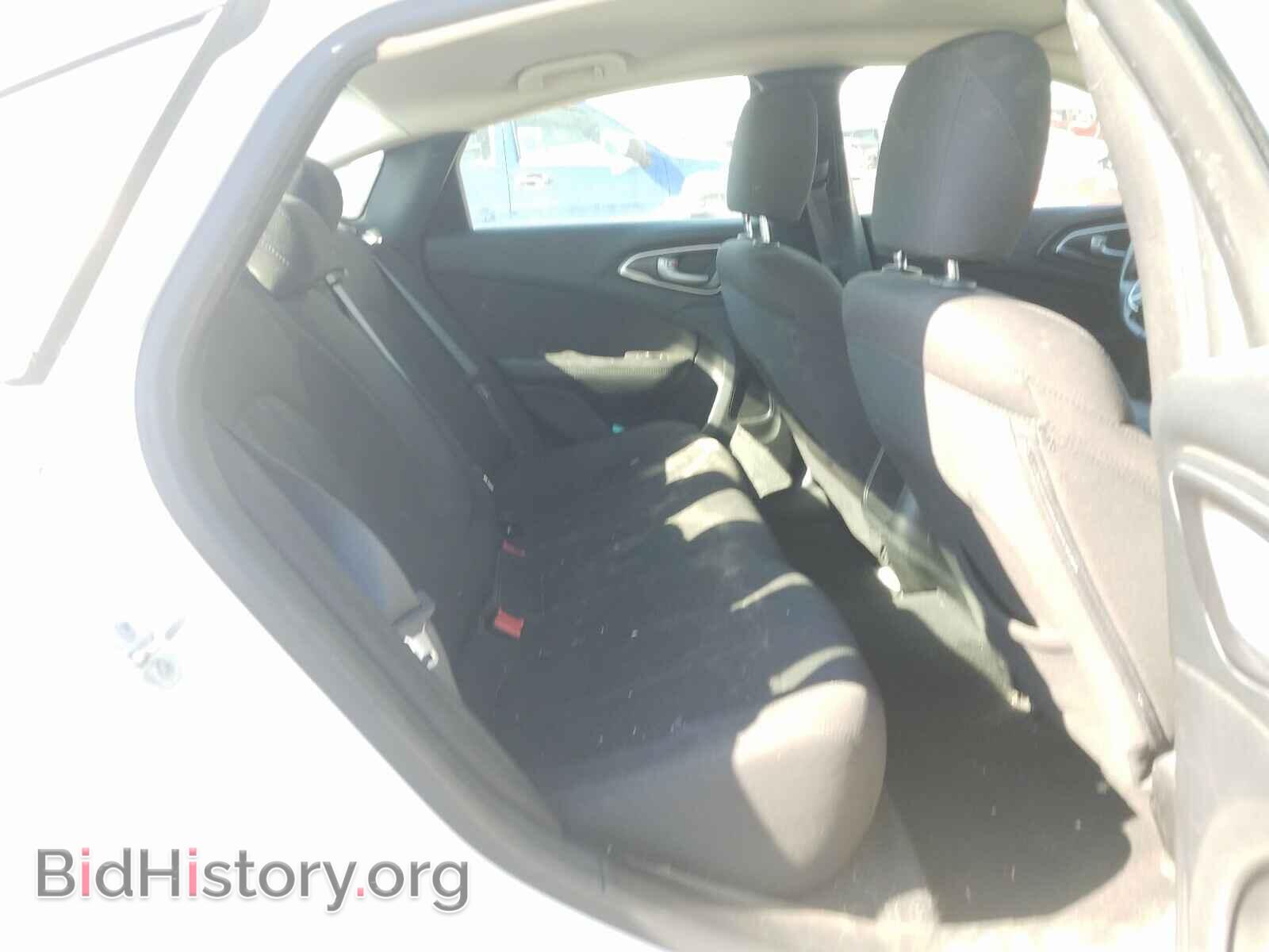 2015 CHRYSLER 200 - VIN: 1C3CCCAB4FN692205 - Photo 6
