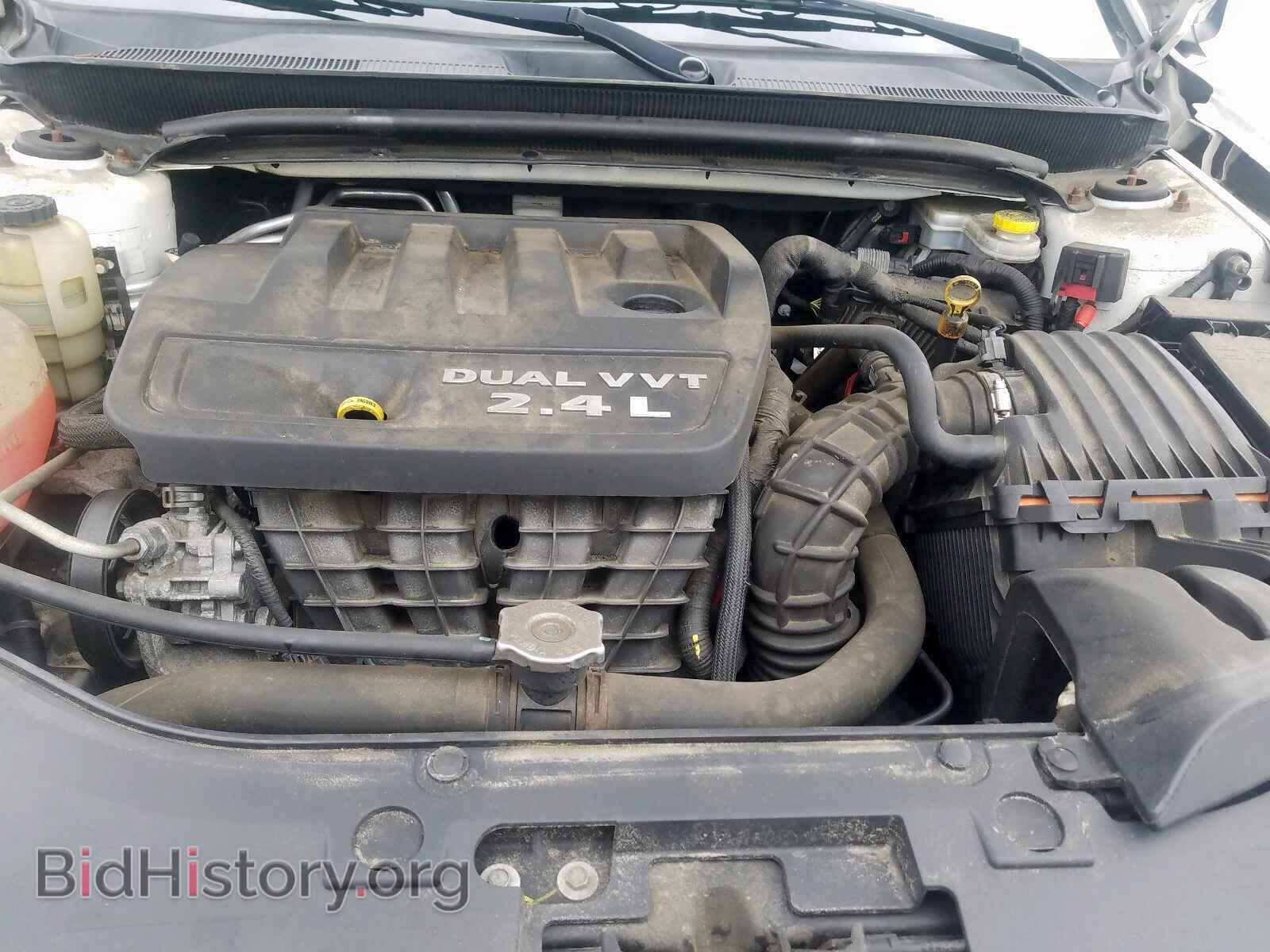 2011 CHRYSLER 200 - VIN: 1C3BC4FB4BN620120 - Фото 7