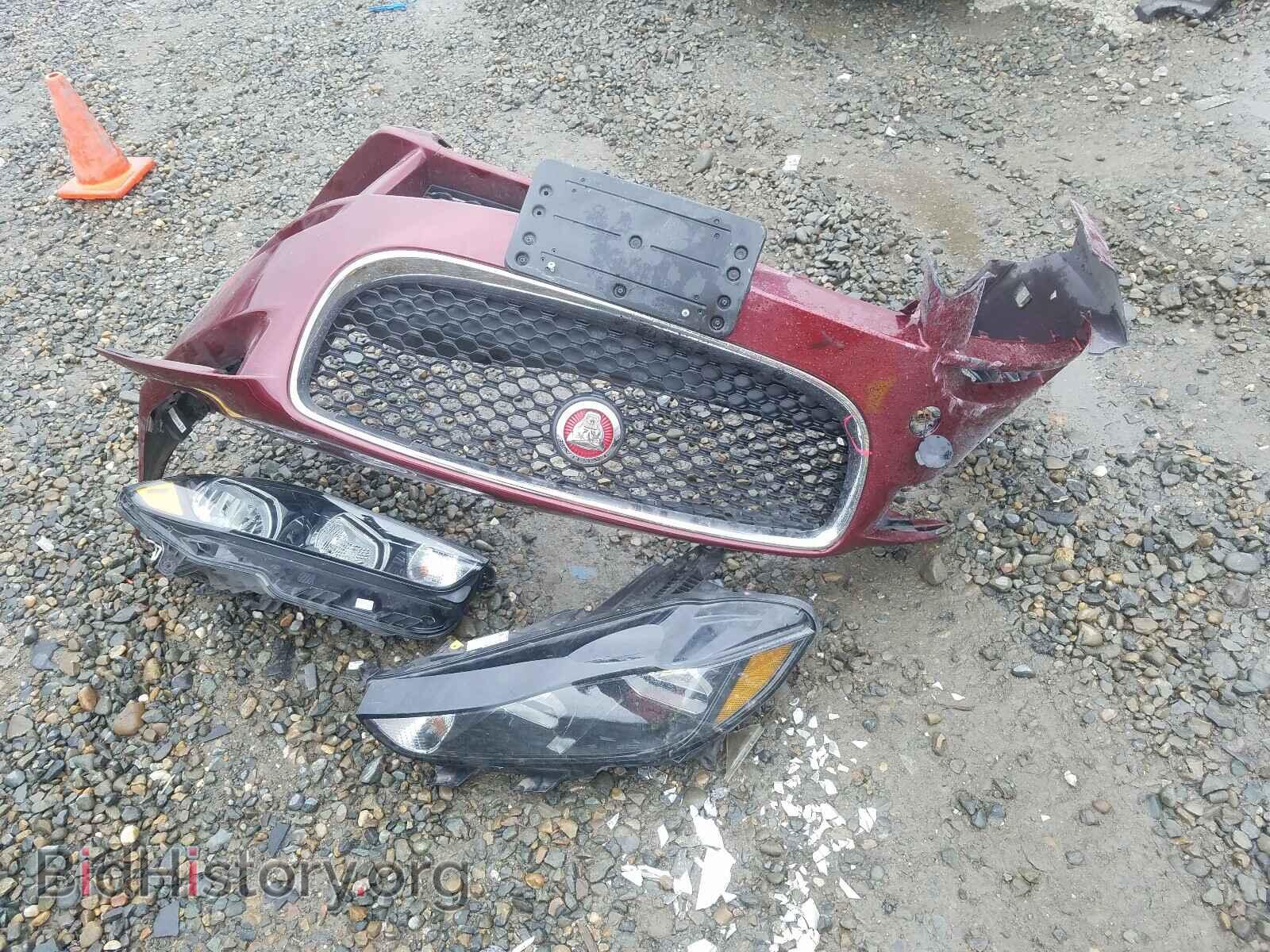 2017 JAGUAR XE - VIN: SAJAJ4BV9HA965304 - Фото 9