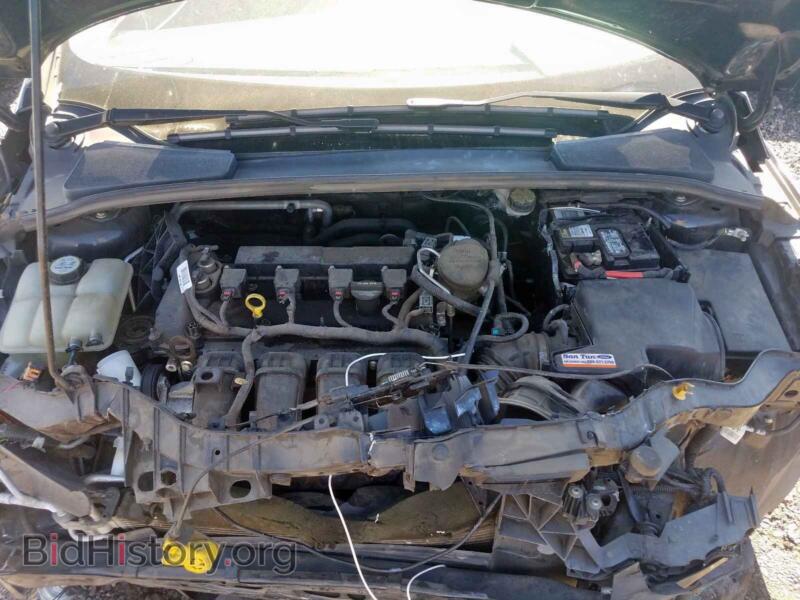 2013 Ford FOCUS (VIN 1FADP3F28DL308521) — фото 7 из 10
