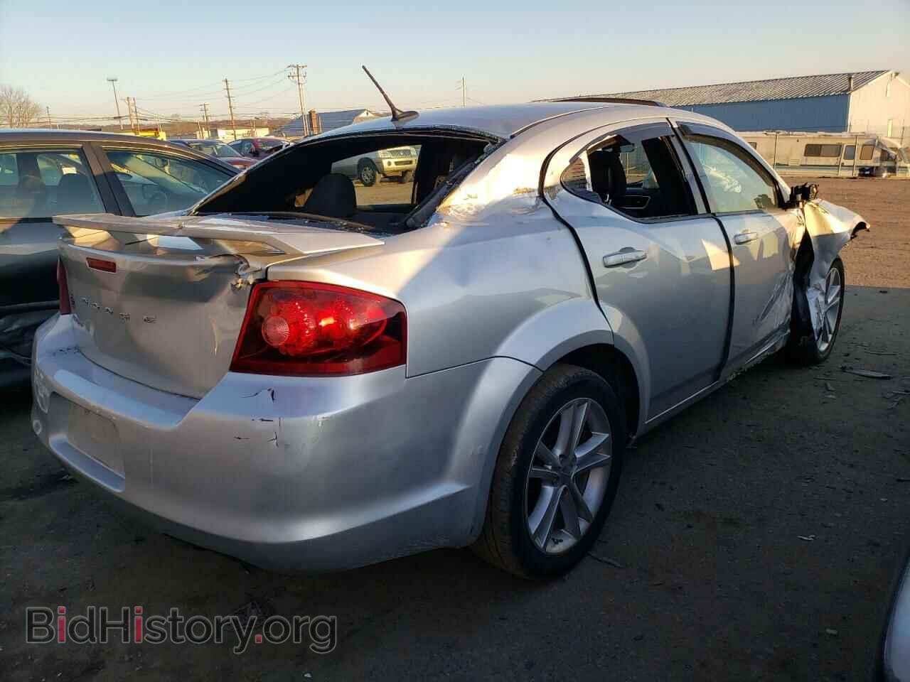 2011 DODGE AVENGER - VIN: 1B3BD1FG2BN574761 - Фото 4