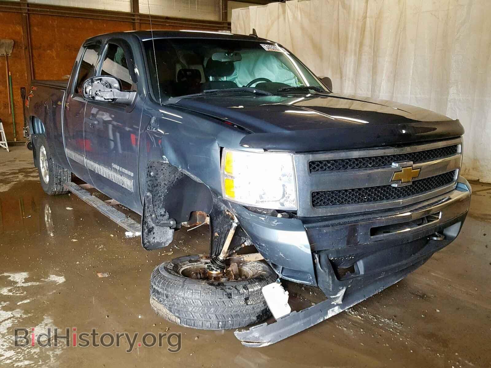 Фотография 1GCRKSE31BZ463747 - CHEVROLET SILVERADO 2011