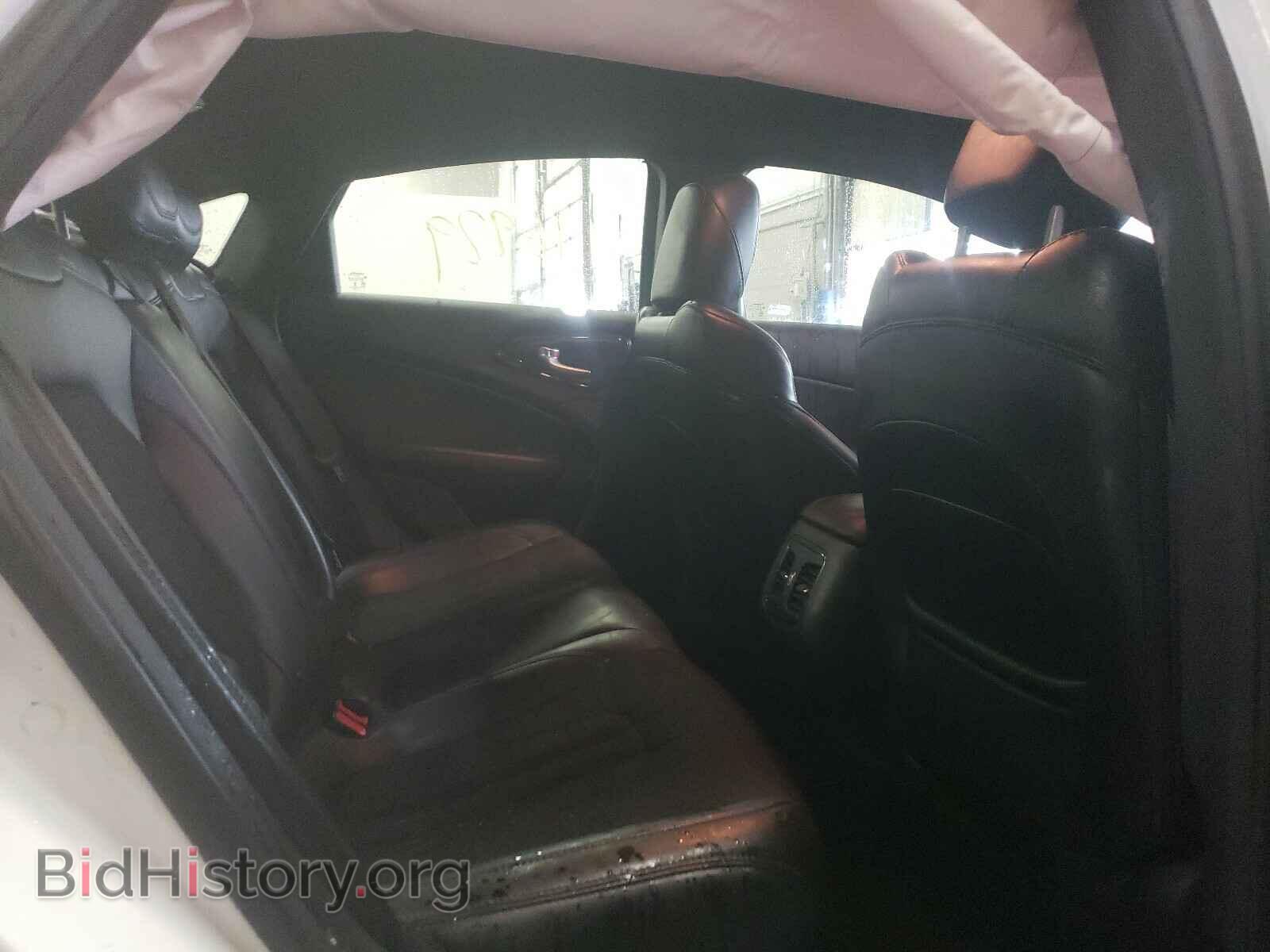 2016 CHRYSLER 200 - VIN: 1C3CCCDG8GN110504 - Фото 6