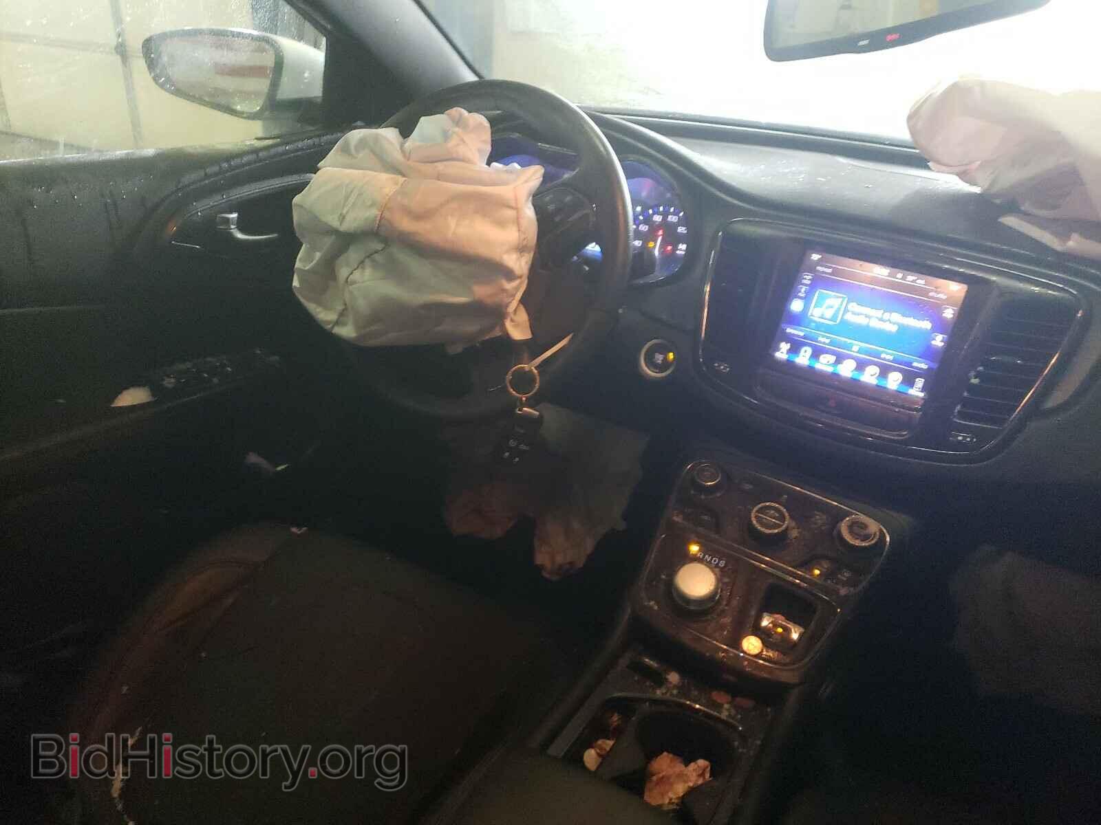 2016 CHRYSLER 200 - VIN: 1C3CCCDG8GN110504 - Фото 9