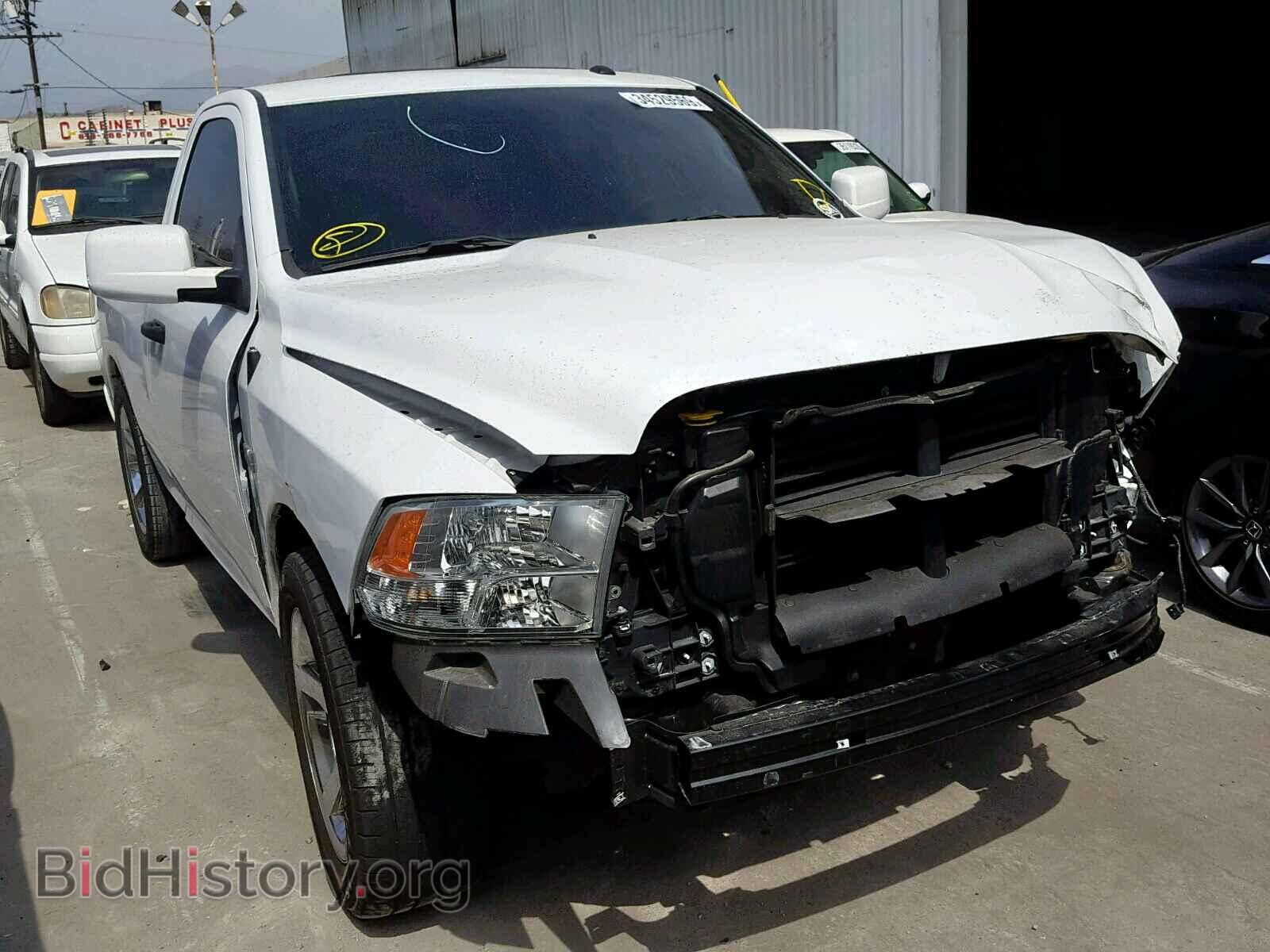 Photo 3C6JR6AT9GG326043 - RAM 1500 ST 2016
