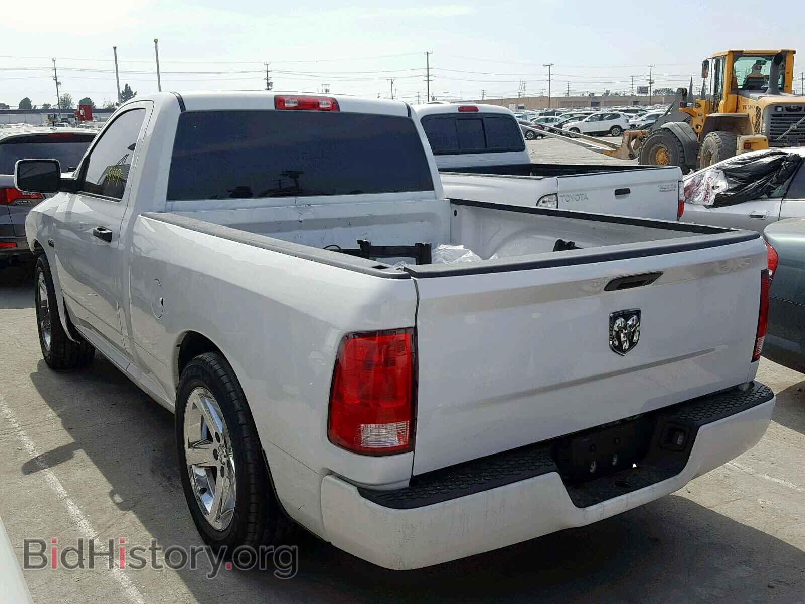 2016 RAM 1500 ST - VIN: 3C6JR6AT9GG326043 - Фото 3