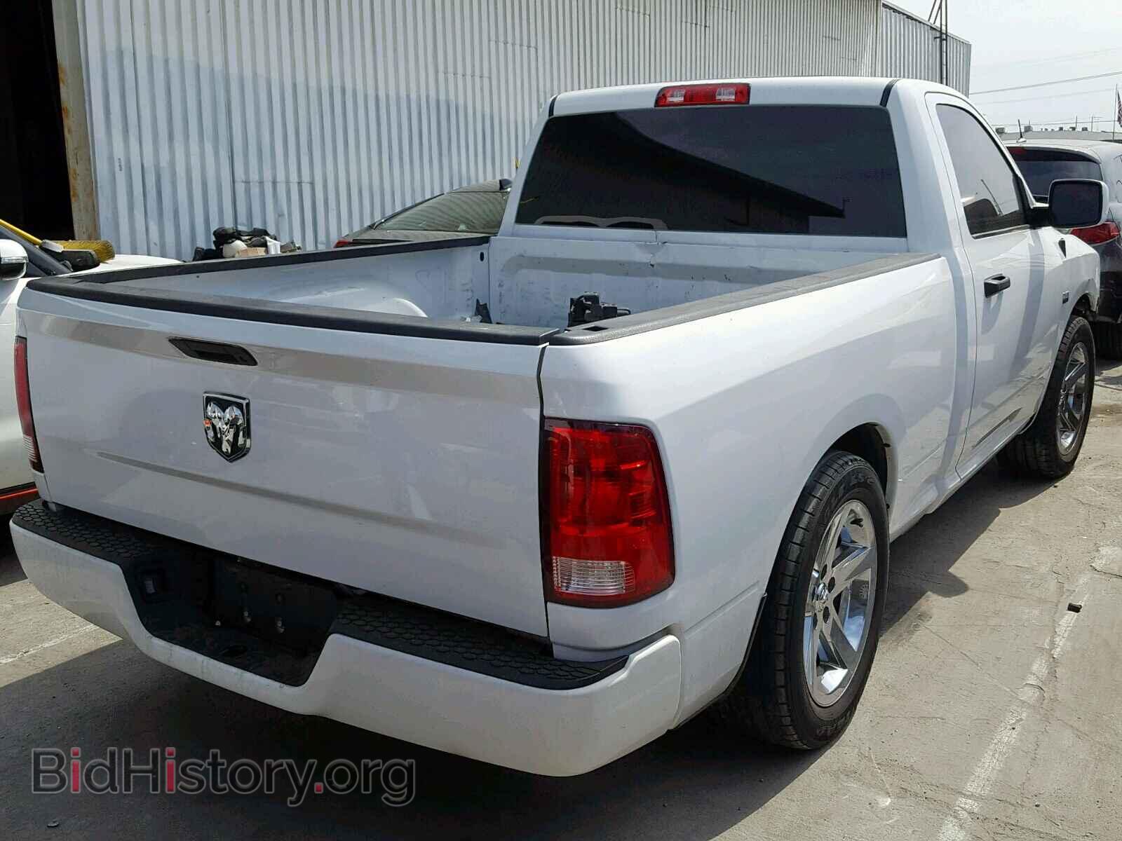 2016 RAM 1500 ST - VIN: 3C6JR6AT9GG326043 - Фото 4