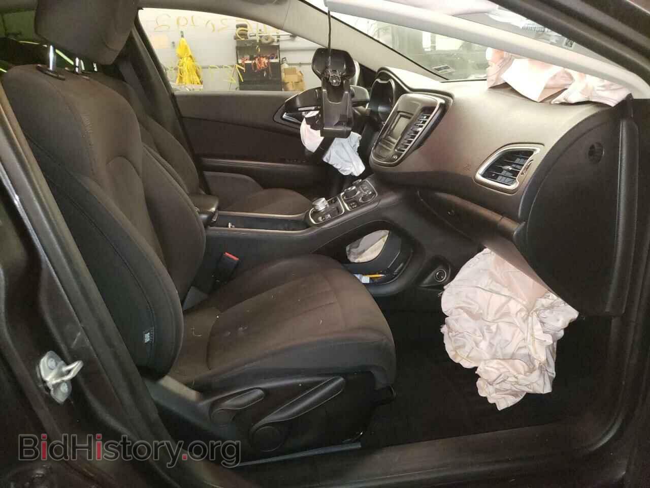 2016 CHRYSLER 200 - VIN: 1C3CCCAB6GN112809 - Фото 5