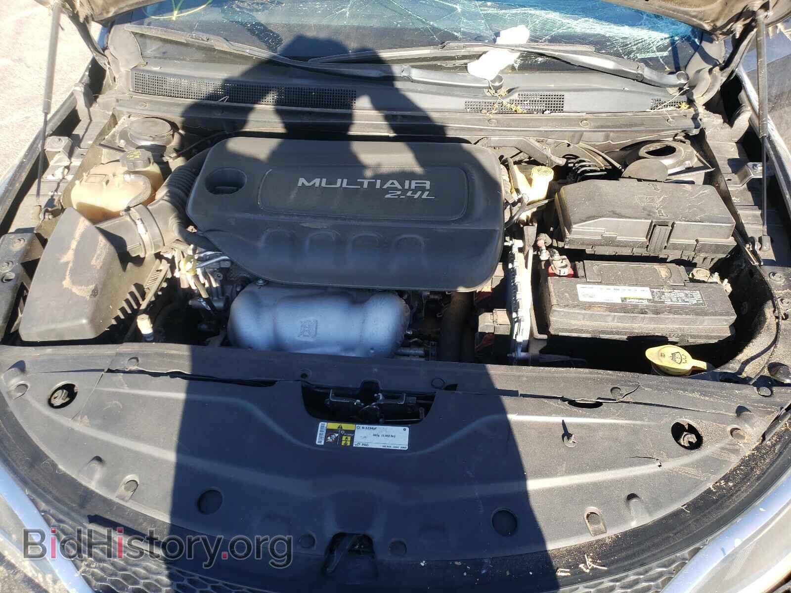 2016 CHRYSLER 200 - VIN: 1C3CCCAB8GN166841 - Фото 7