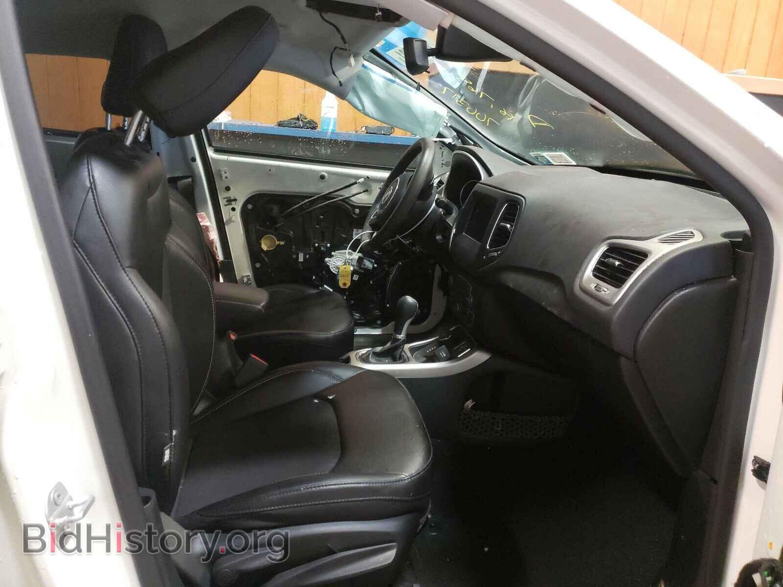 2019 JEEP COMPASS - VIN: 3C4NJDBB8KT700377 - Фото 5
