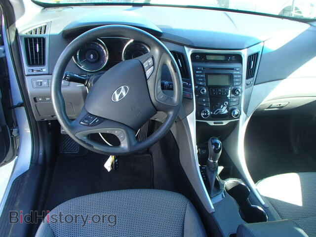 2012 HYUNDAI SONATA - VIN: 5NPEB4AC2CH369577 - Photo 9
