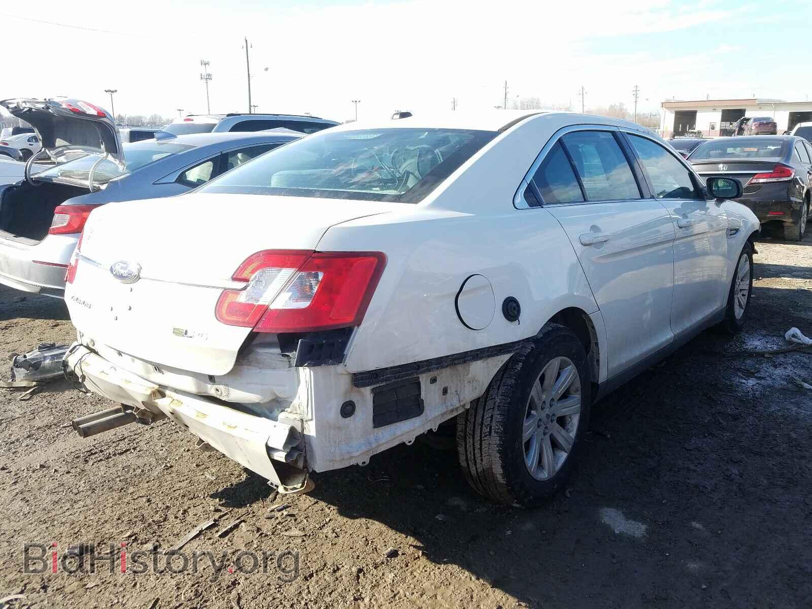 2011 FORD TAURUS - VIN: 1FAHP2DW2BG172992 - Фото 4