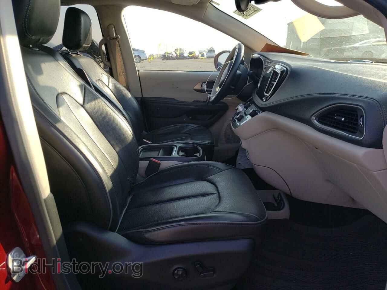 2017 CHRYSLER PACIFICA - VIN: 2C4RC1N79HR812828 - Фото 5