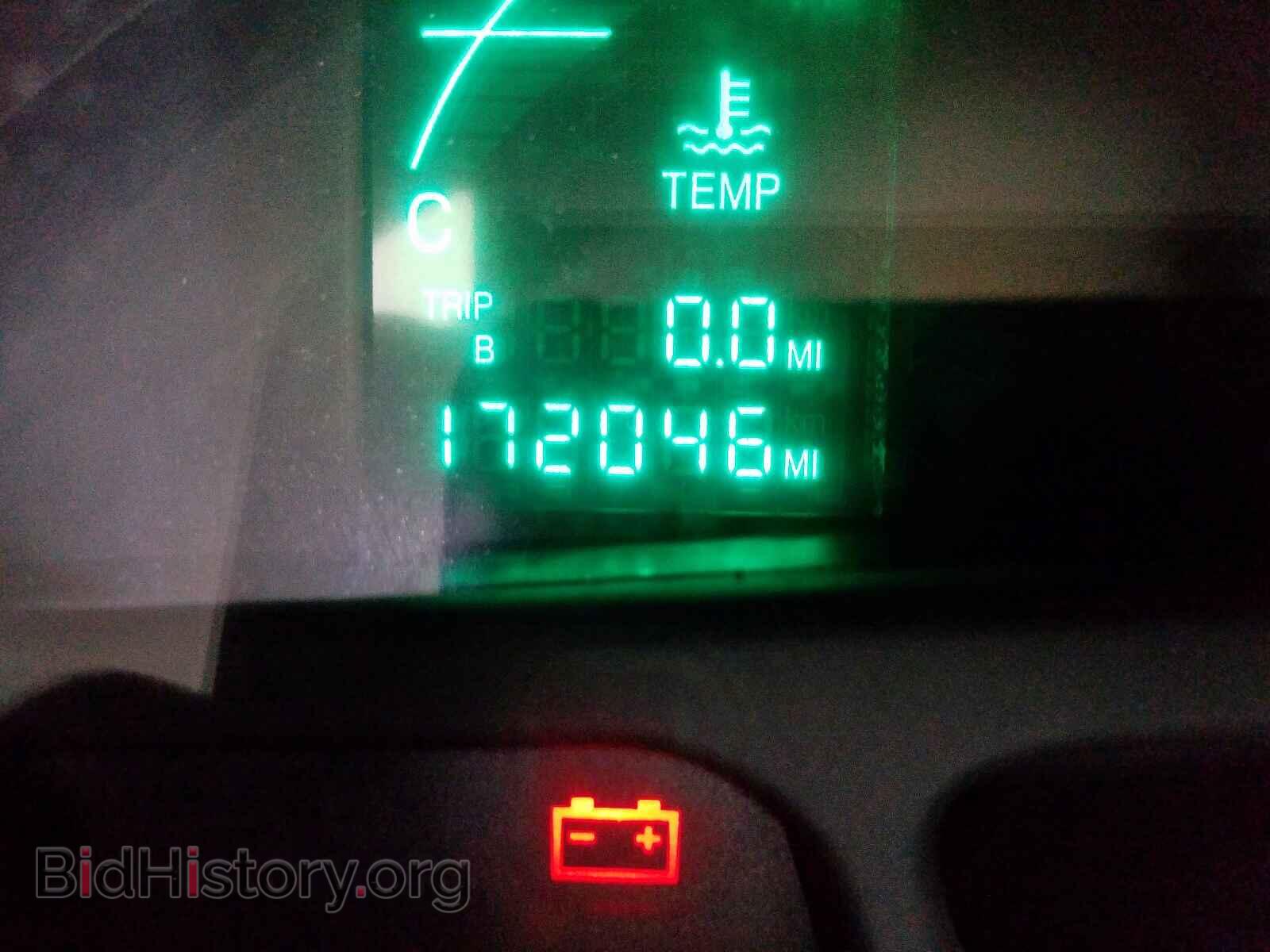 2004 CADILLAC DEVILLE - VIN: 1G6KD54Y14U258751 - Photo 8