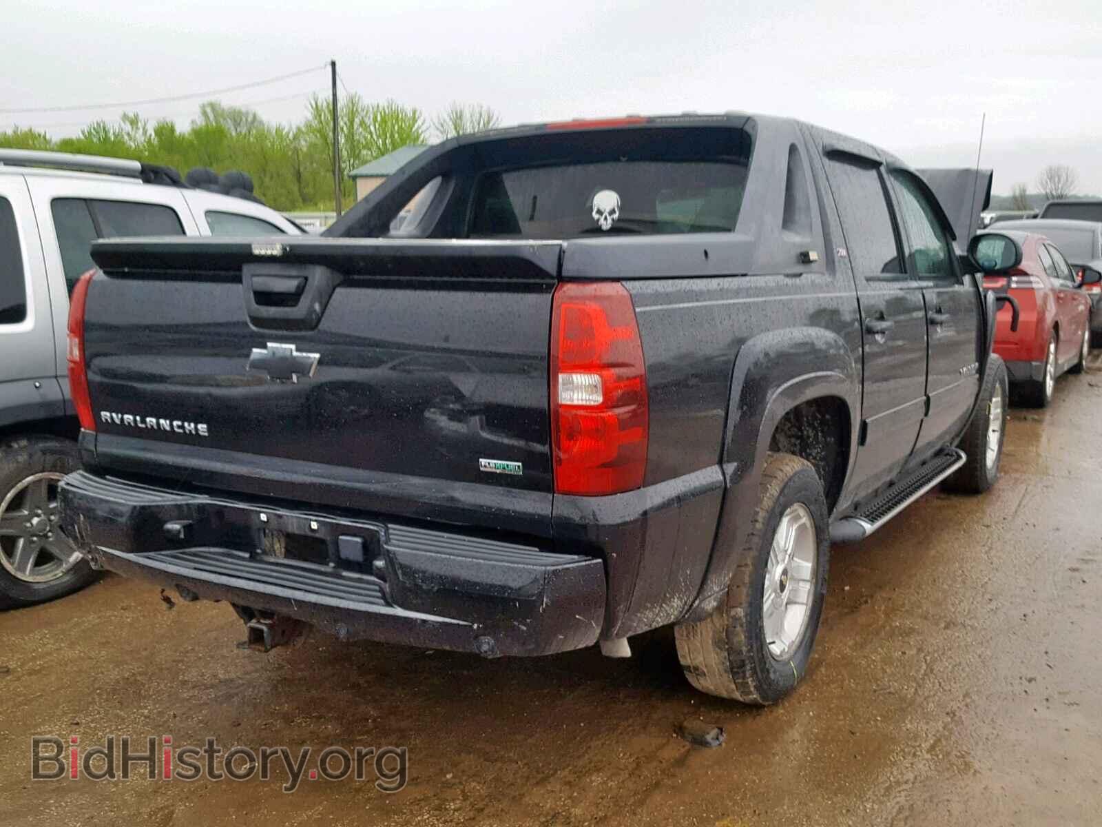2010 CHEVROLET AVALANCHE - VIN: 3GNVKFE08AG198715 - Фото 4