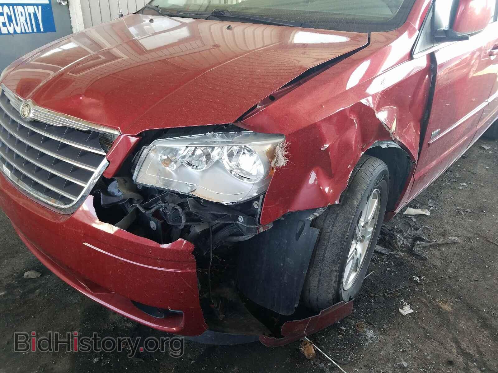 2008 CHRYSLER MINIVAN - VIN: 2A8HR54P28R753259 - Фото 9