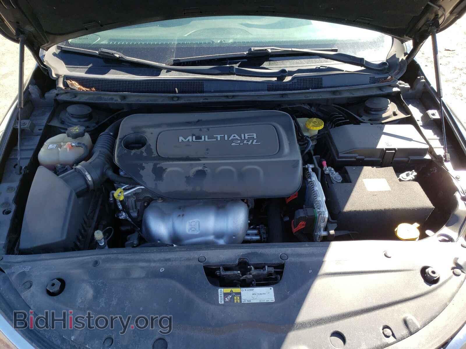 2016 CHRYSLER 200 - VIN: 1C3CCCAB5GN170135 - Фото 7