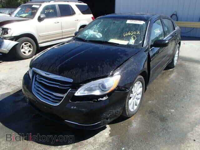 2013 CHRYSLER 200 - VIN: 1C3CCBBB3DN666202 - Фото 2