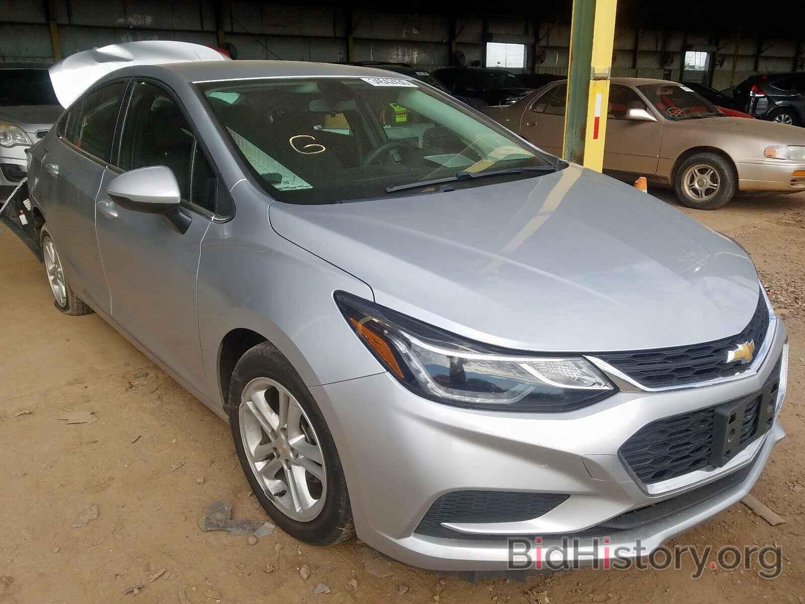 Photo 1G1BE5SM2J7153567 - CHEVROLET CRUZE 2018