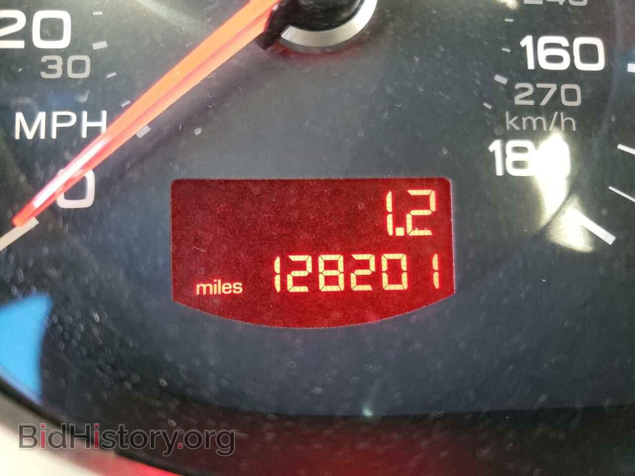 2010 AUDI A6 - VIN: WAUKGAFB2AN063511 - Фото 8