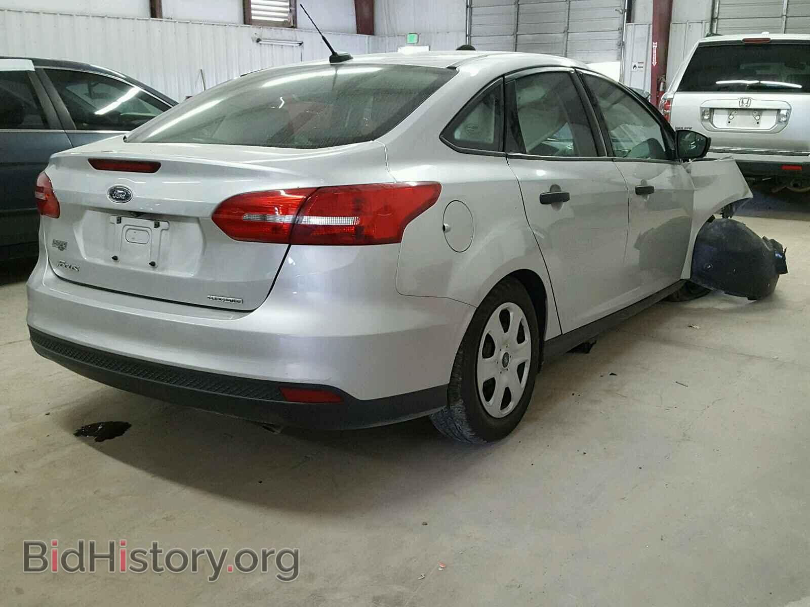 2016 FORD FOCUS - VIN: 1FADP3E27GL215933 - Фото 4