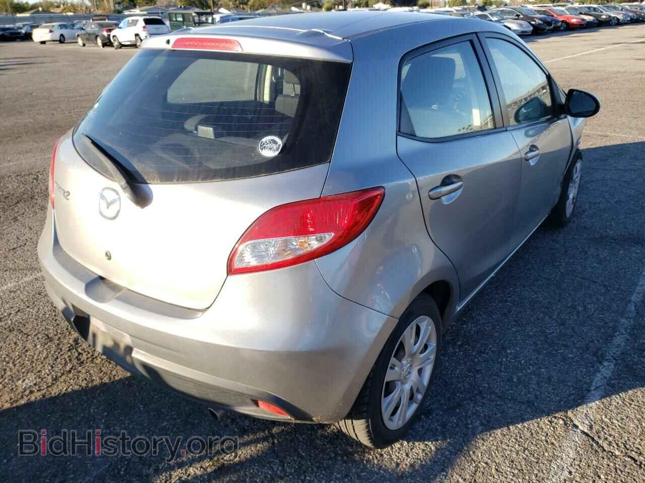 2011 MAZDA 2 - VIN: JM1DE1HY2B0131002 - Photo 4