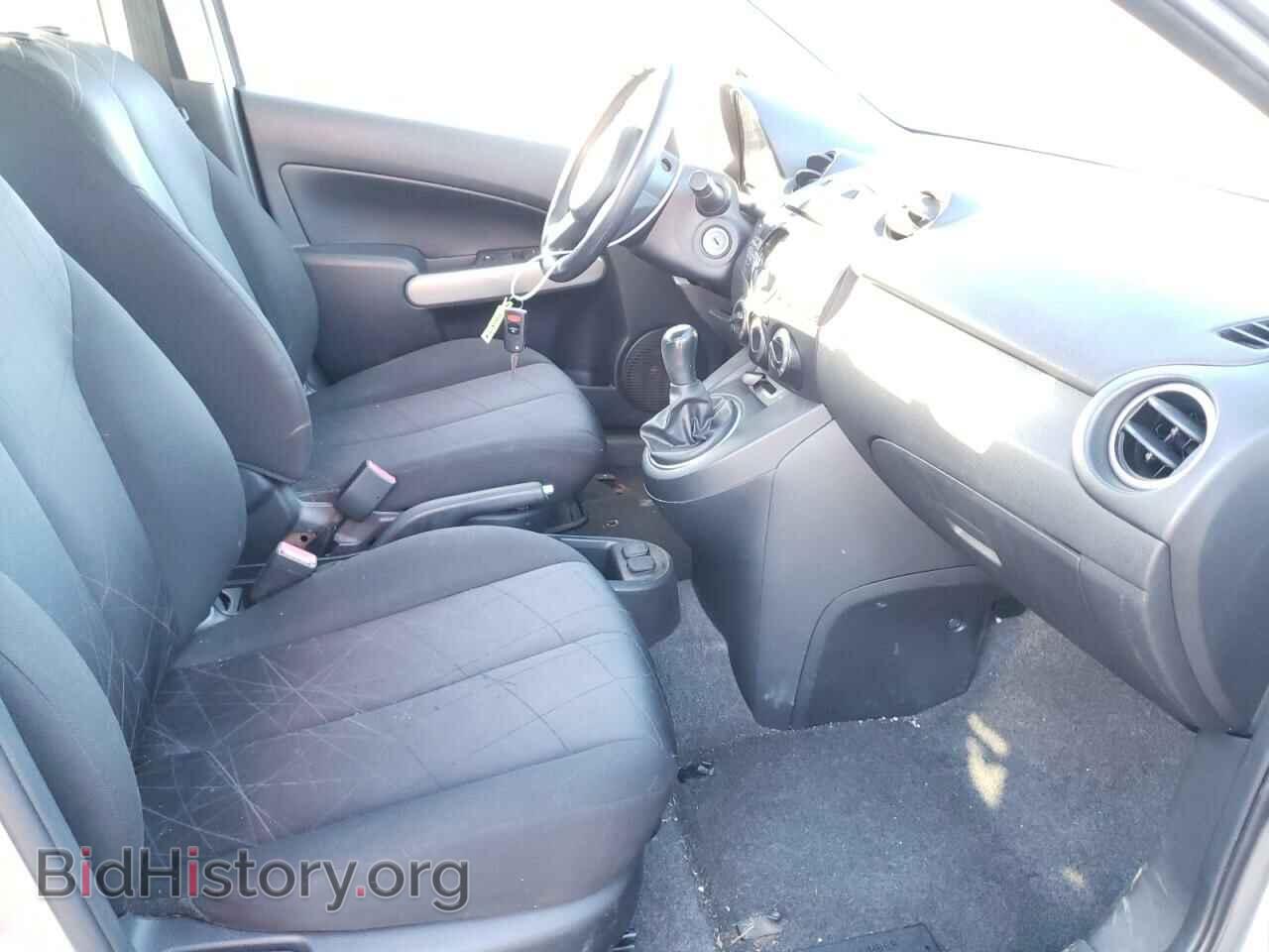 2011 MAZDA 2 - VIN: JM1DE1HY2B0131002 - Photo 5