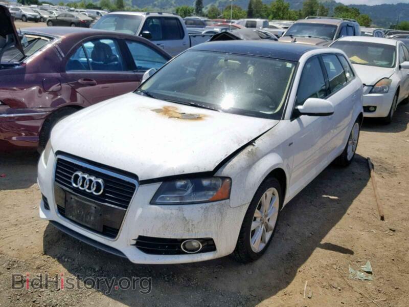 2012 Audi A3 (VIN WAUFEAFM3CA037731) — фото 2 из 10