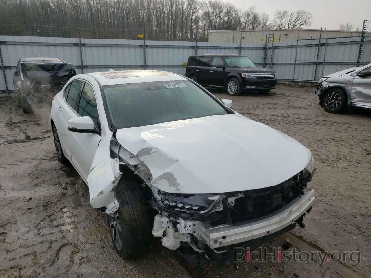 Photo 19UUB3F33JA002756 - ACURA TLX 2018