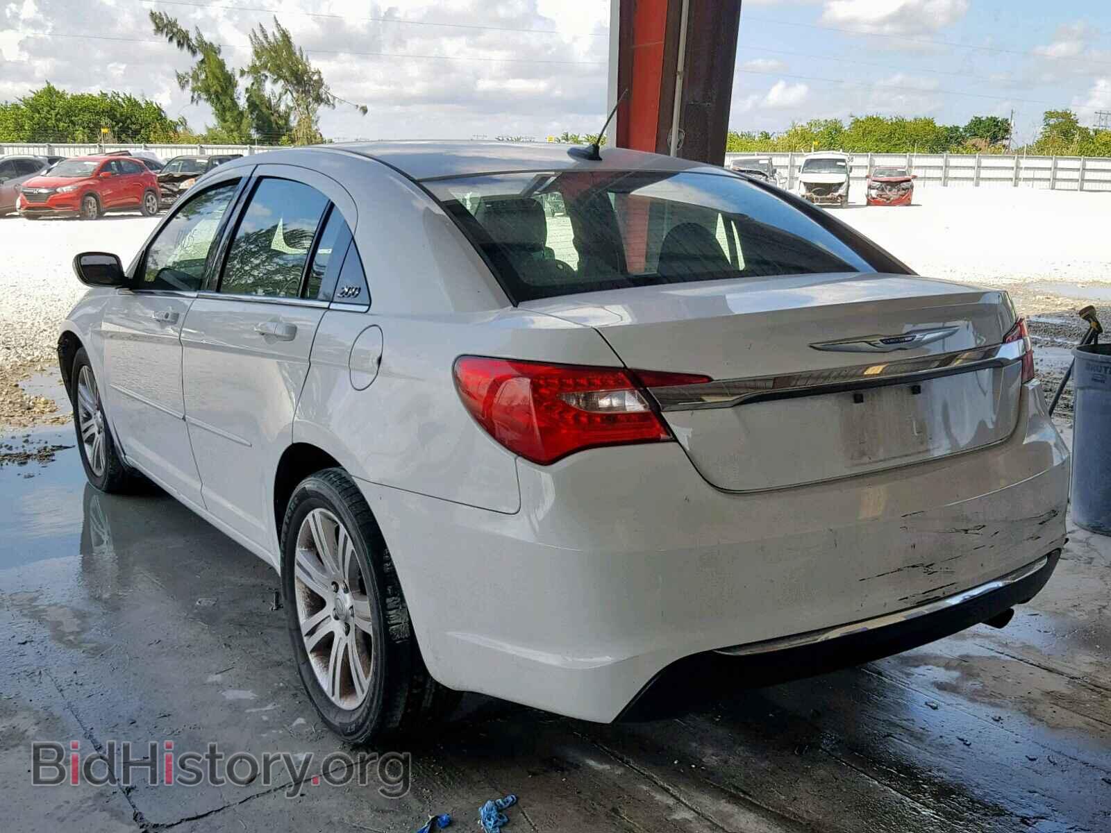 2012 CHRYSLER 200 - VIN: 1C3CCBAB4CN317033 - Фото 3