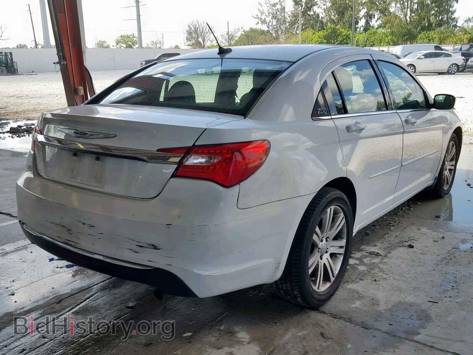 2012 CHRYSLER 200 - VIN: 1C3CCBAB4CN317033 - Фото 4