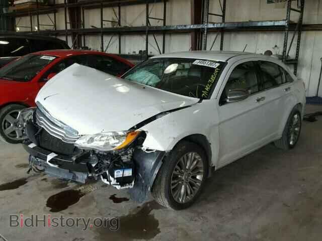 2012 CHRYSLER 200 - VIN: 1C3CCBCB7CN305049 - Фото 2