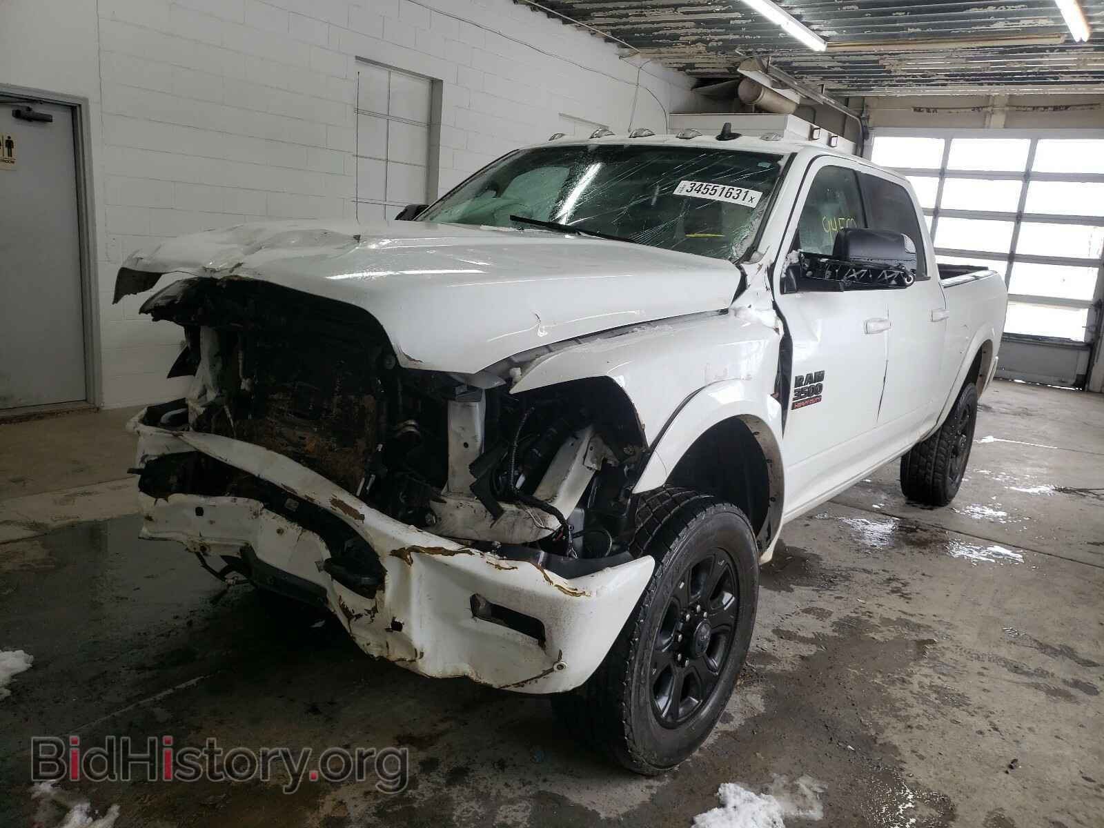 2017 RAM 3500 - VIN: 3C63R3DL3HG723168 - Фото 2