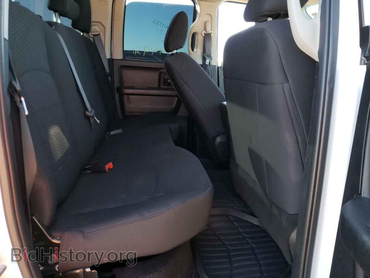 2018 RAM 1500 - VIN: 1C6RR6FG1JS340324 - Фото 6