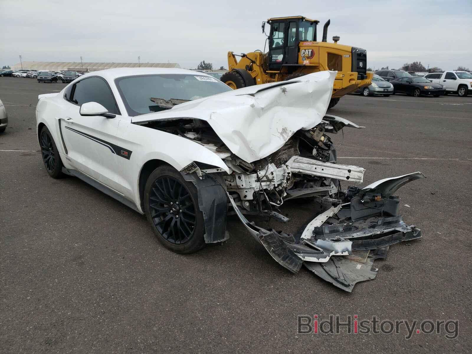 Photo 1FA6P8AM4H5352072 - FORD MUSTANG 2017