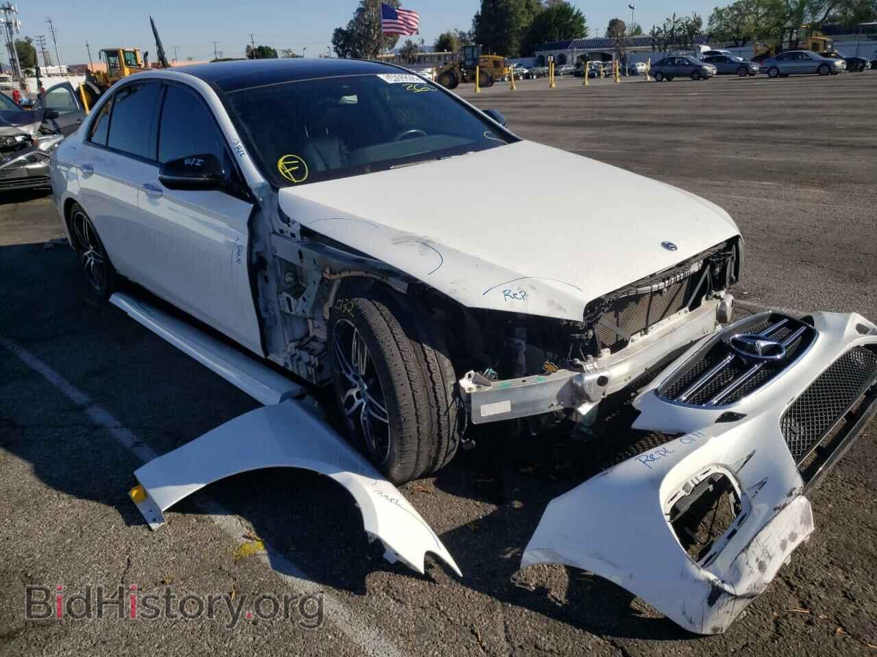 Photo WDDZF4JB4KA624724 - MERCEDES-BENZ E-CLASS 2019