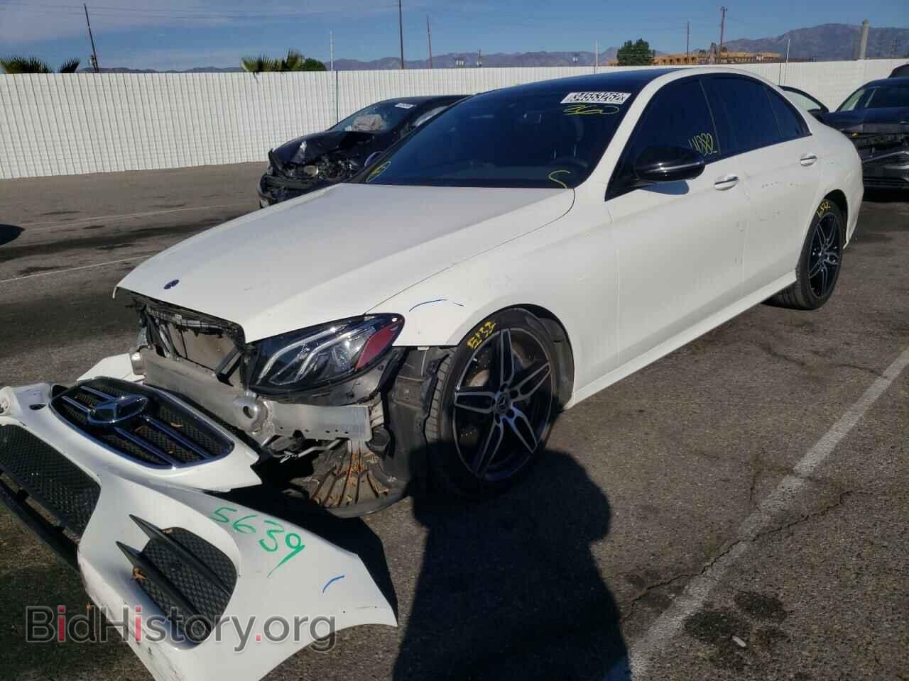 2019 MERCEDES-BENZ E-CLASS - VIN: WDDZF4JB4KA624724 - Фото 2