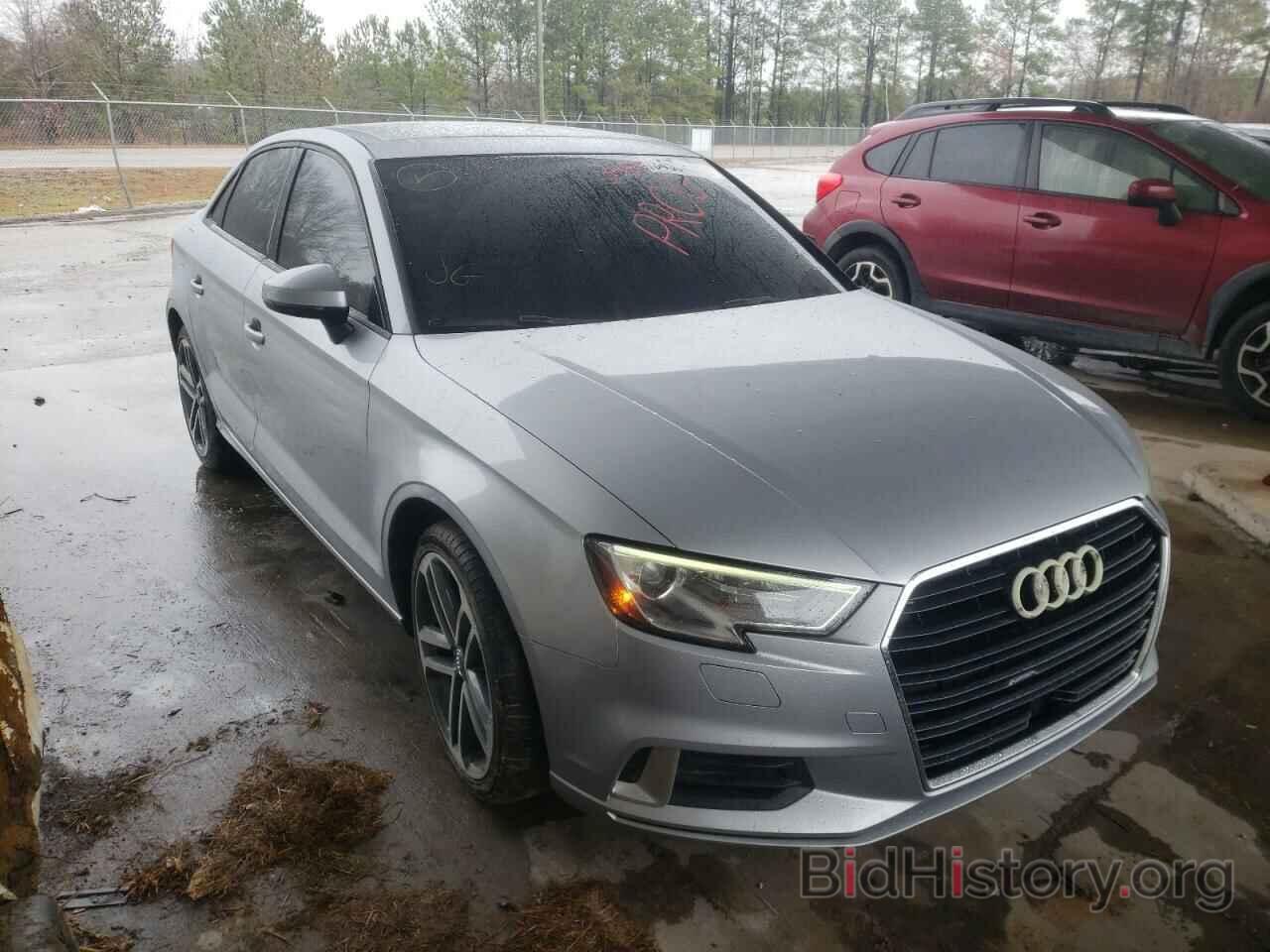 Photo WAUAUGFF6H1043354 - AUDI A3 2017