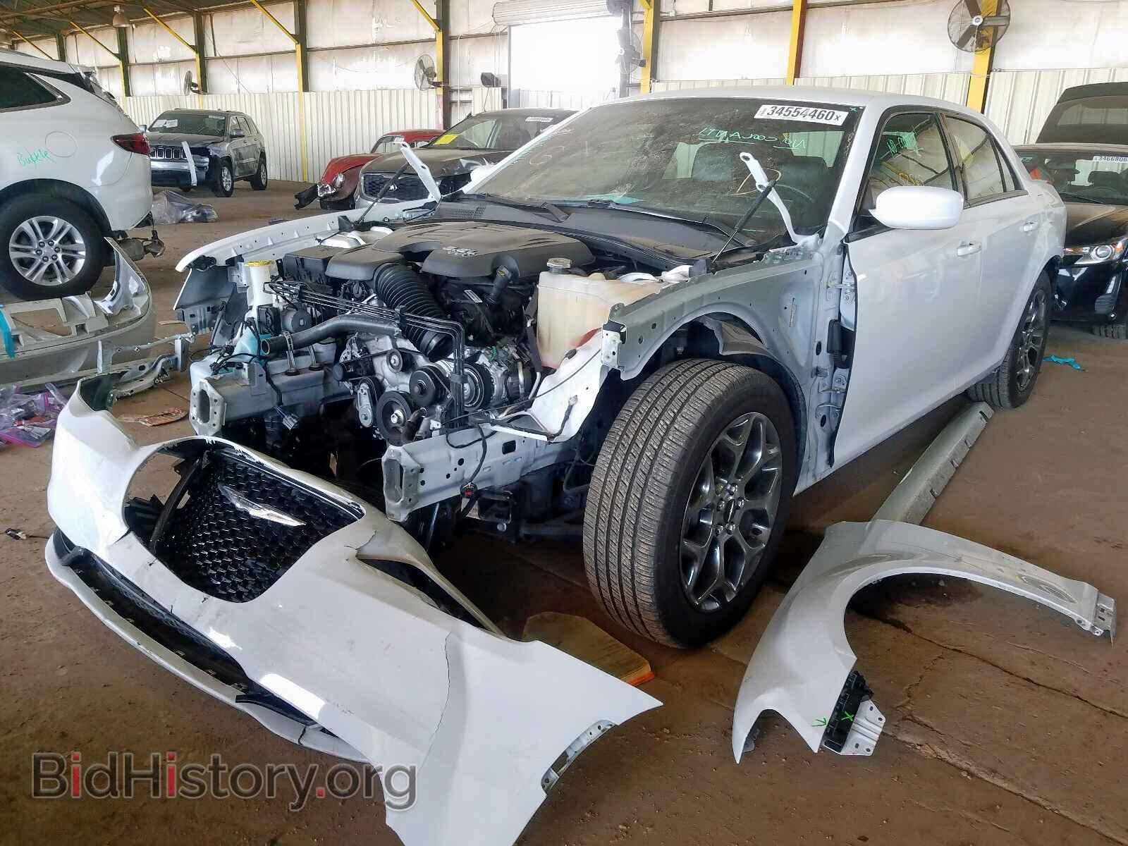 2018 CHRYSLER 300 - VIN: 2C3CCAGG0JH267203 - Фото 2