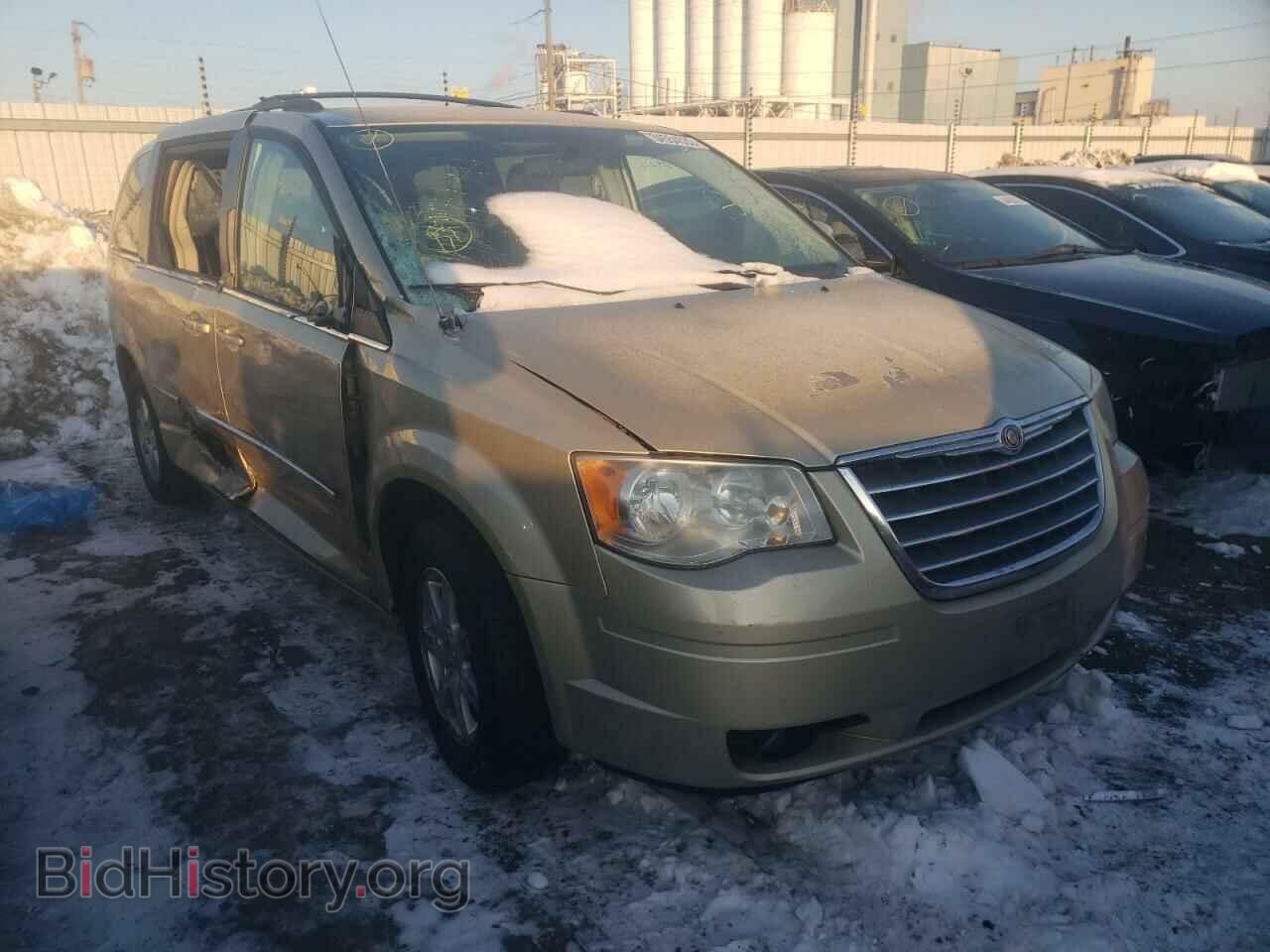 Photo 2A4RR8D14AR449147 - CHRYSLER MINIVAN 2010