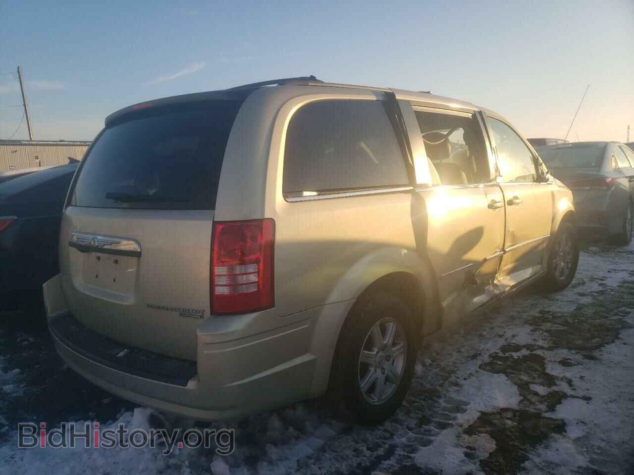 2010 CHRYSLER MINIVAN - VIN: 2A4RR8D14AR449147 - Фото 4