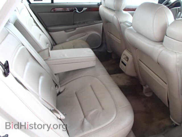 2001 CADILLAC DEVILLE - VIN: 1G6KD54Y11U204832 - Фото 6