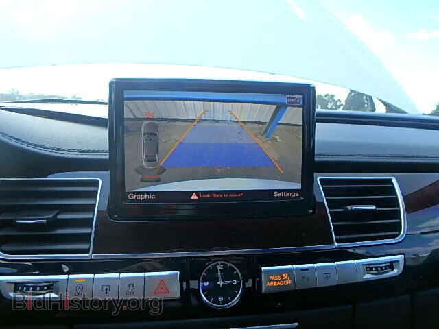 2013 AUDI A8 - VIN: WAURGAFD9DN002449 - Фото 9